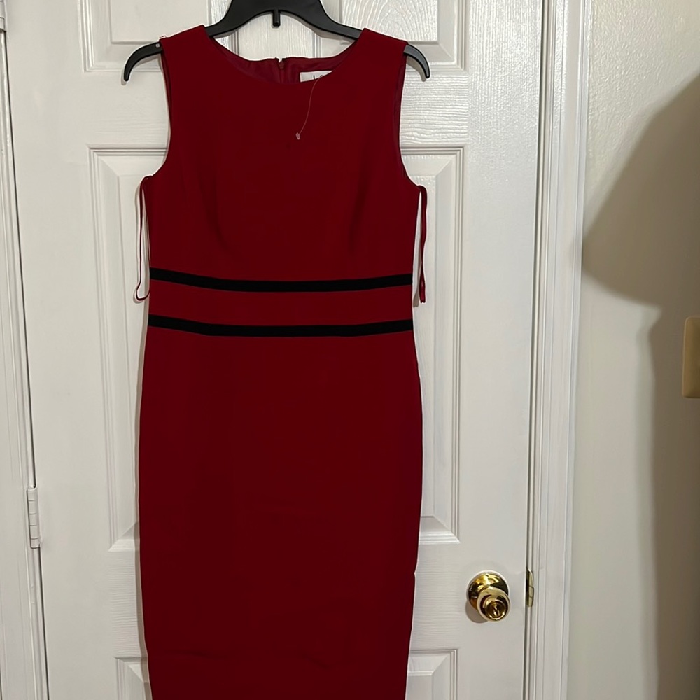 Le Suit
Le Suit Womens Knit Sleeveless Sheath Dress Size 4